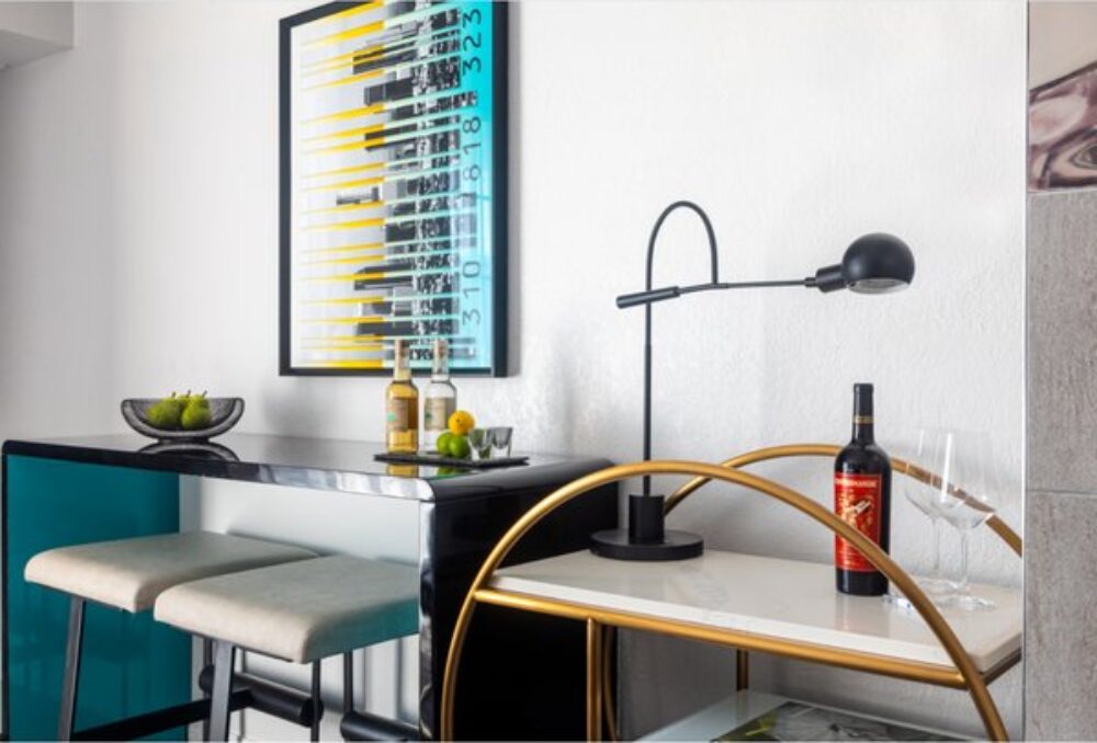 Montrose Suite Dining Area