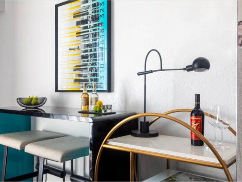 Montrose Suite Dining Area